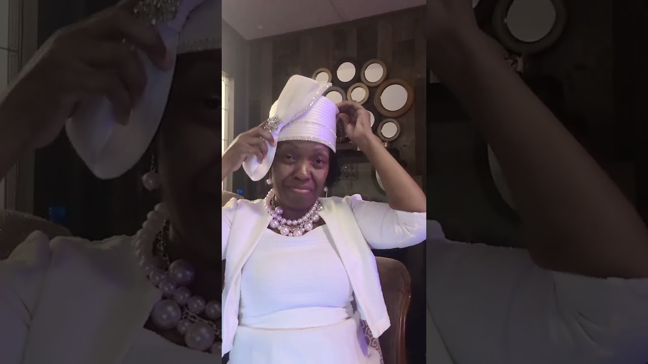 Help me judge these hats. 👒