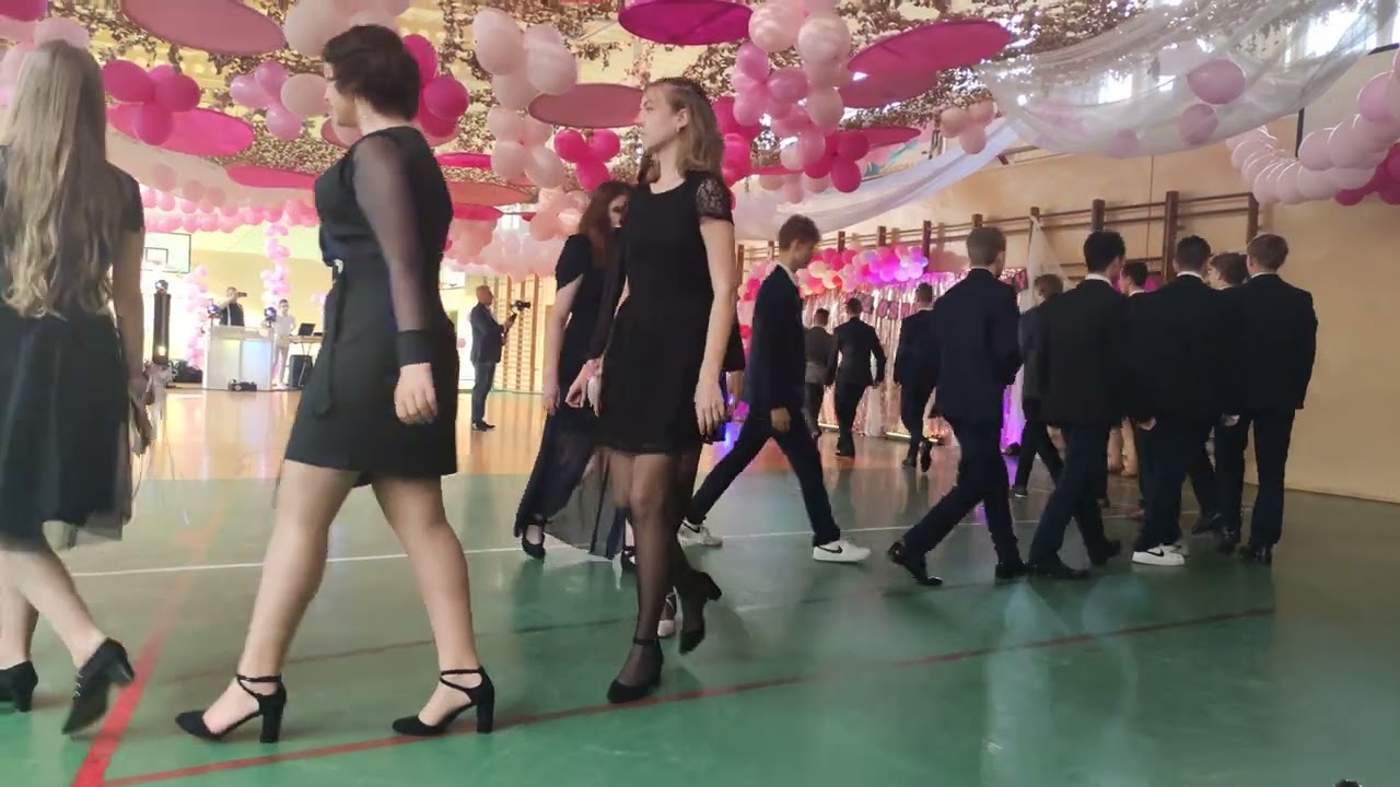 Bal Ósmoklasisty 4.06.2022 cześć 2