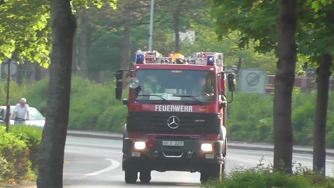 Das LF 24 der FF Steinhagen mit meinem Lieblings Presslufthorn Sound mit dem Neuen TLF