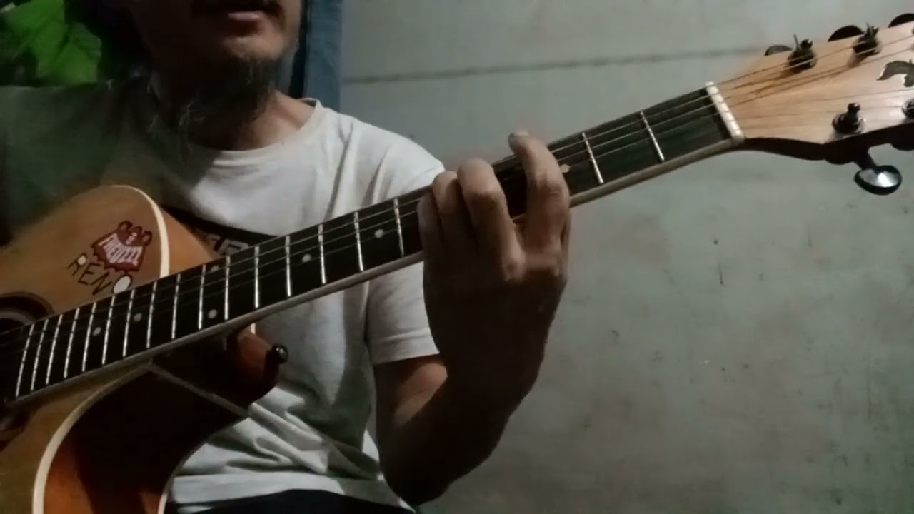 COVER AMATIR AKUSTIK RADIOHEAD "CREEP" 