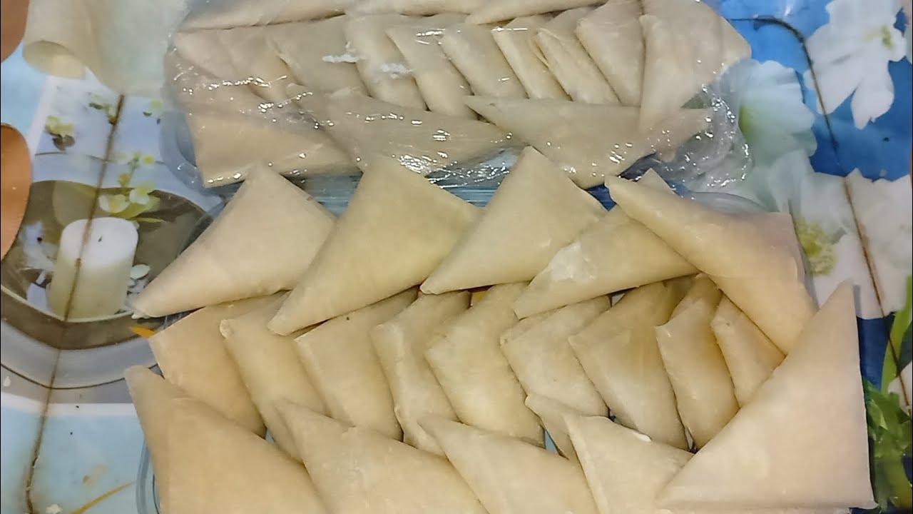  السمبوسه بحشوه لذيذه جدا🥟🥠على سفرتك في رمضان كل عام وانتم بخير🌙🌃🪁🤗