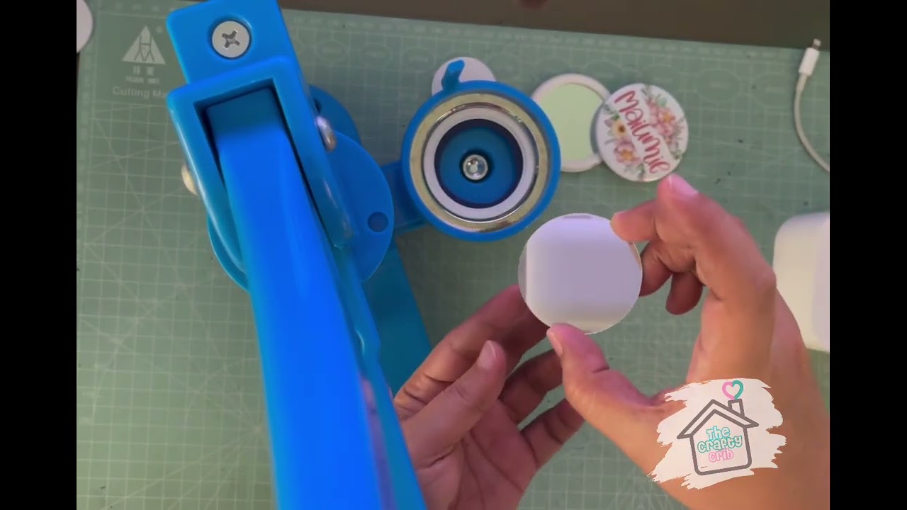 How to make Button/Badge Mirror