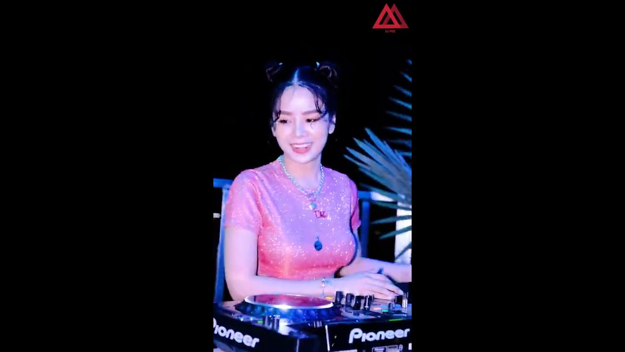 Dj Mie - Quẩy hardstyle tại Epic Sky Bar HCM