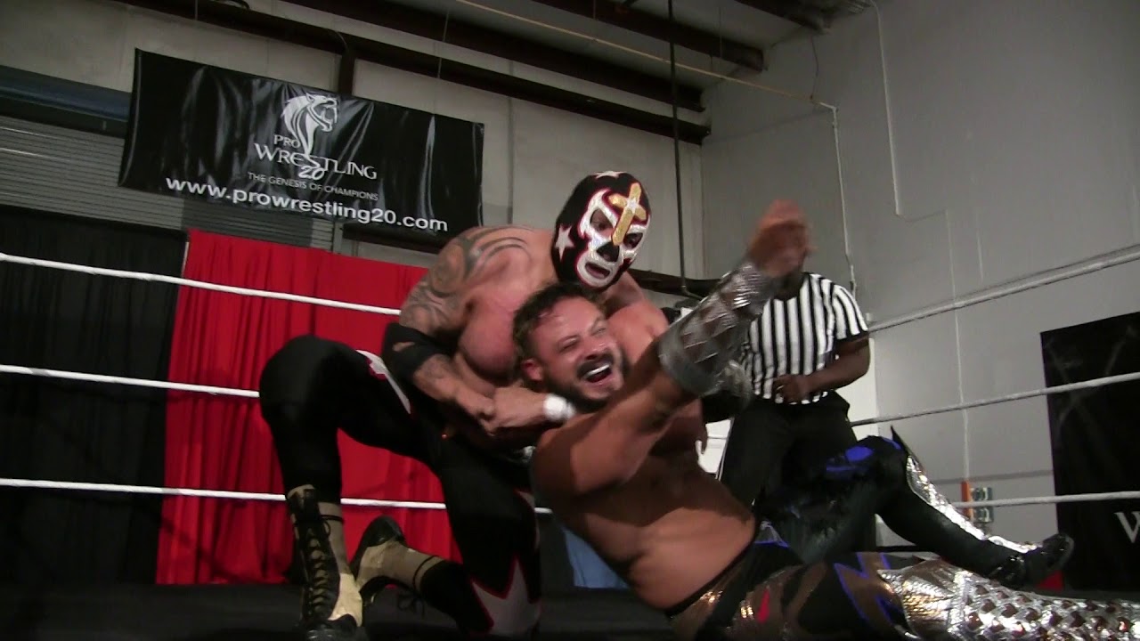 Mecha Wolf 450 vs El Nazareno