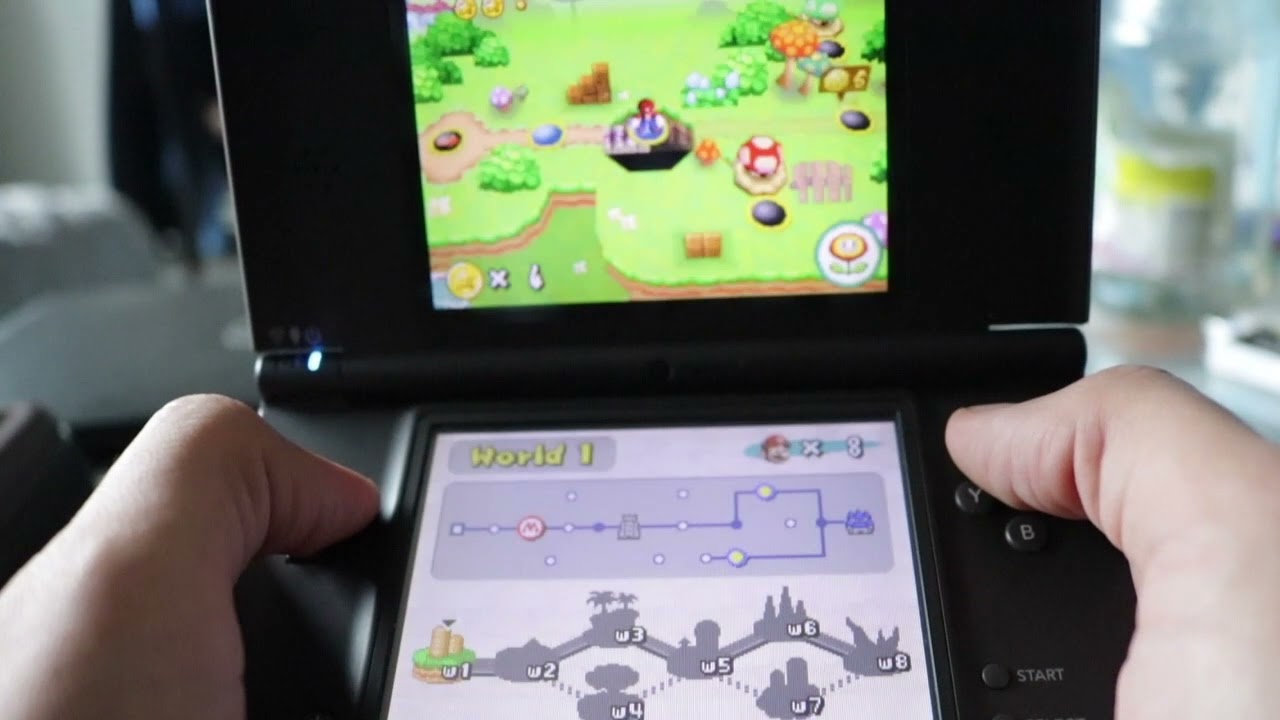 NEW Super Mario Bros Word 1, 2006 on Nintendo DSi XL 2008