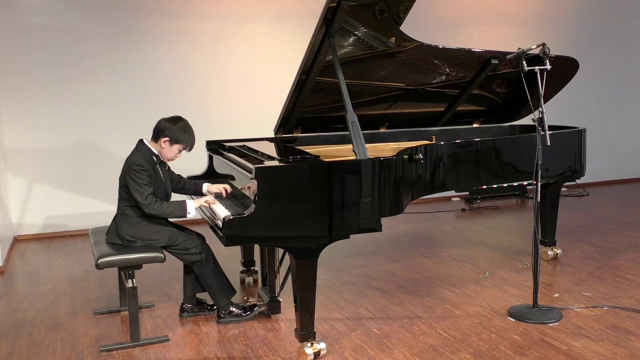 Villa-Lobos -O polichinelo(No.7 de A prole do bebê No.1) - Kevin Lu 