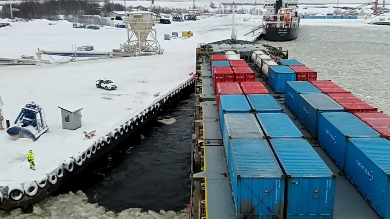 Lapland maneuver. Bringing a ship to a frozen berth.