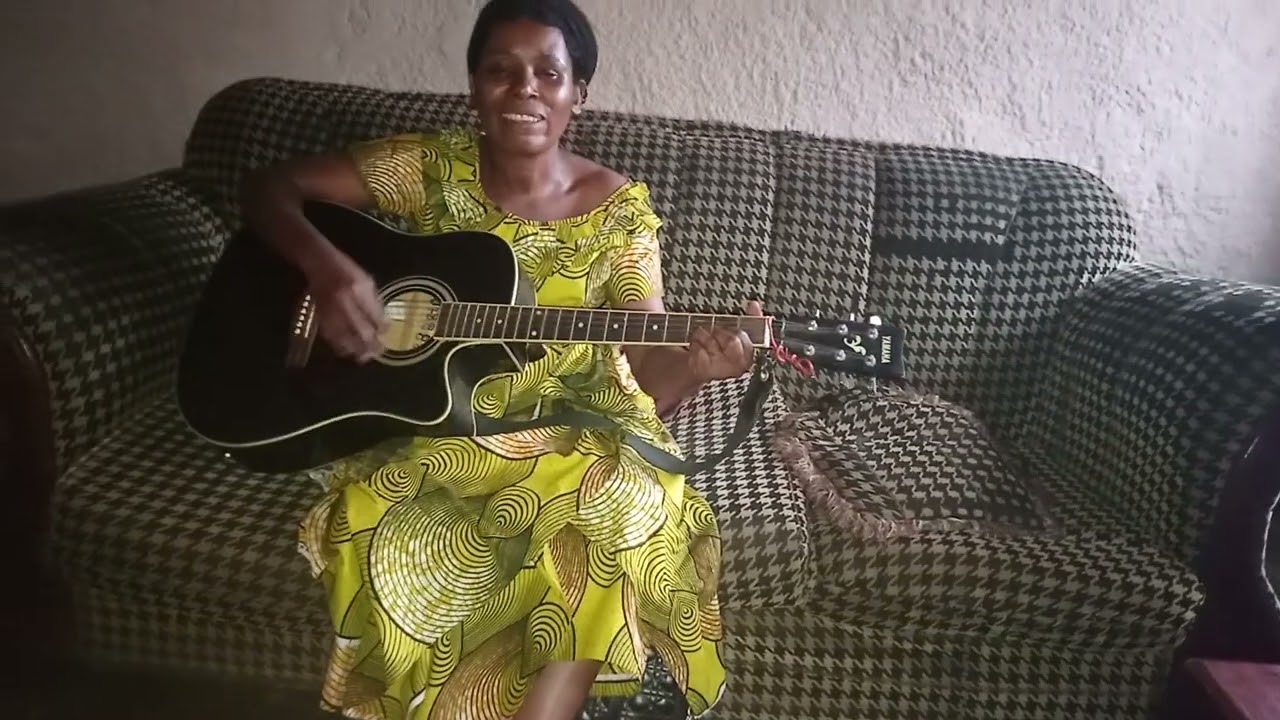 Florence  atanze  impanuro haricyo avuze kubusitani bwomeijuru  kuri yarahabaye  Tv 