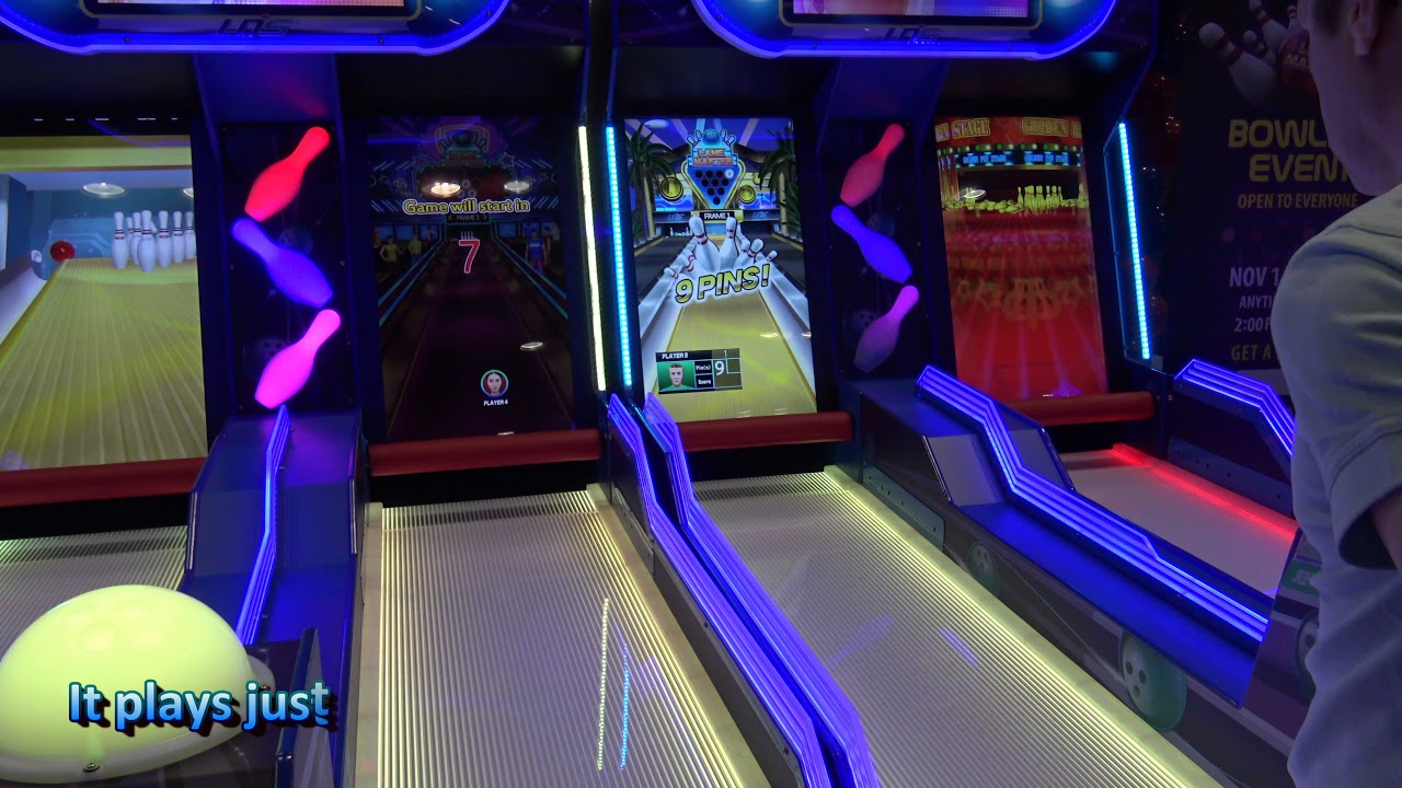 Lane Master [New Version] arcade bowling by Universal Space - IAAPA 2017