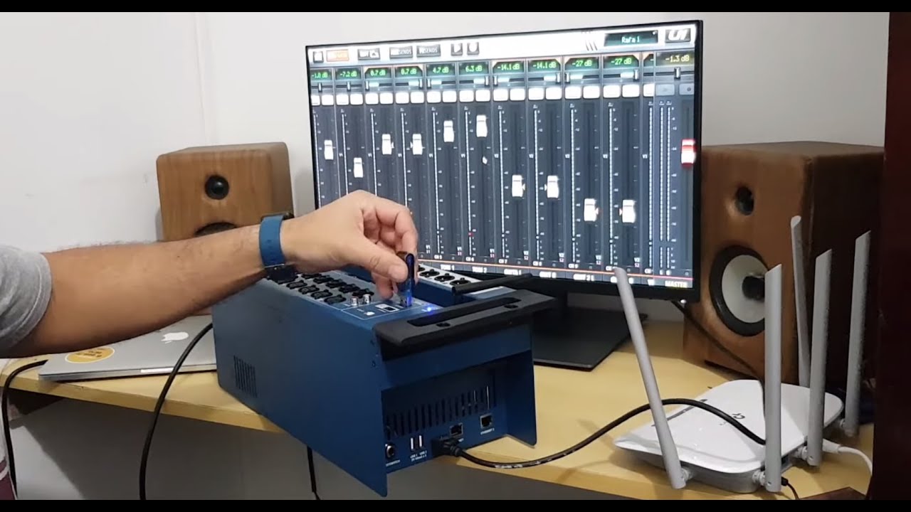 Soundcraft UI24r Restauração Reset