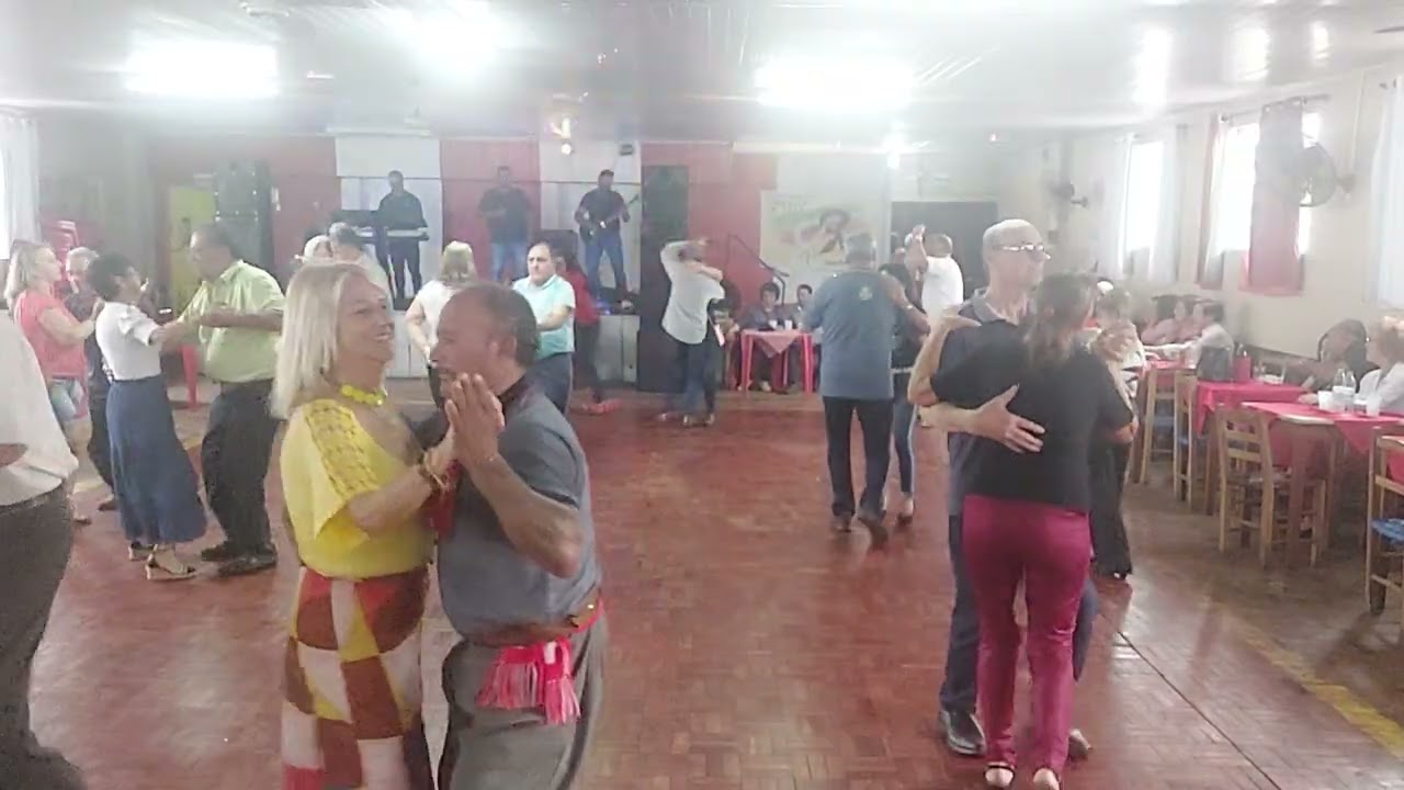 Baile domingueira 15.10.23