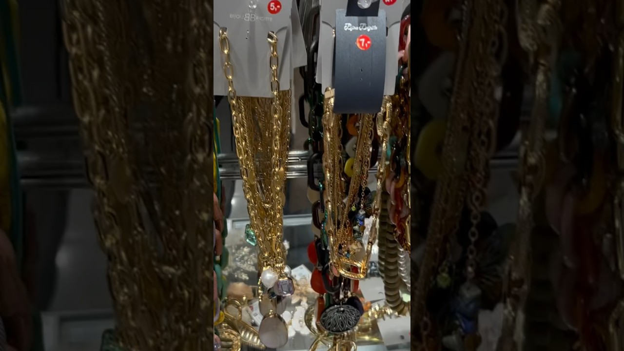 BIJOUX. #shortsvideo #trending #bijoux #bijouterie #schmuck #sale #viral #германия #украшения