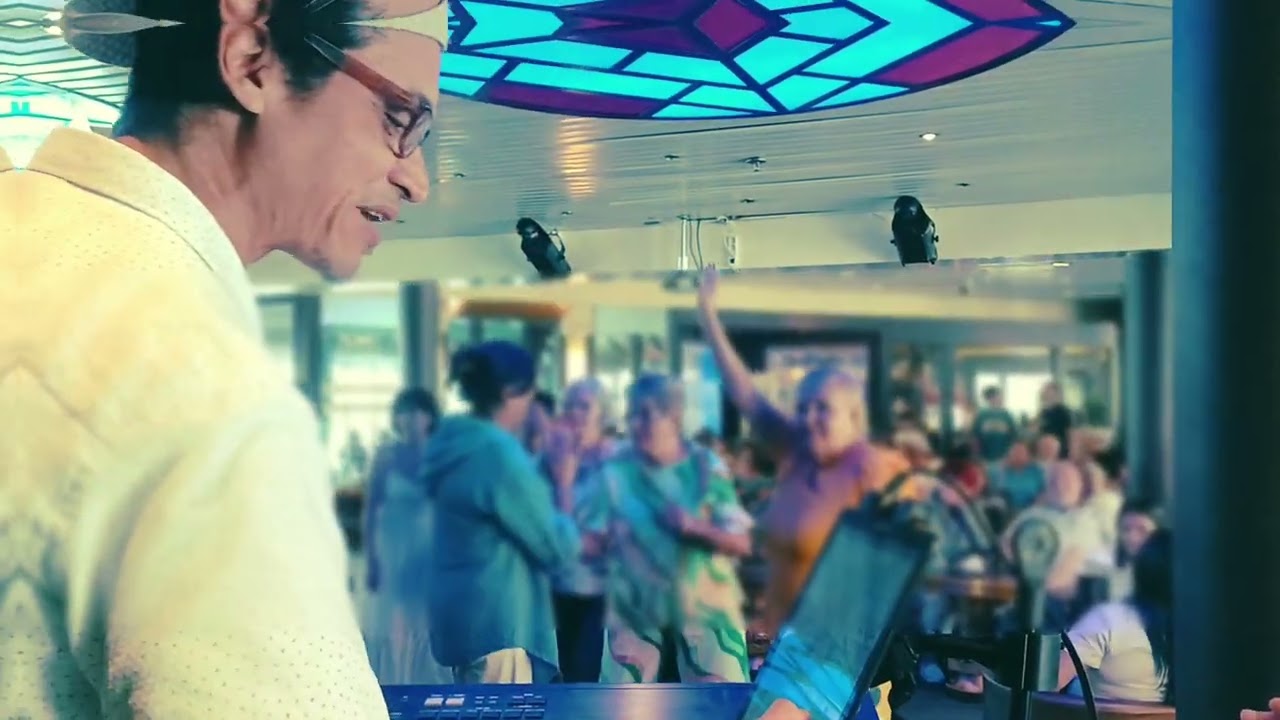 MUSICA EN VIVO. CRUCEROS, HOTELES, PIANO BAR,  EVENTOS. 