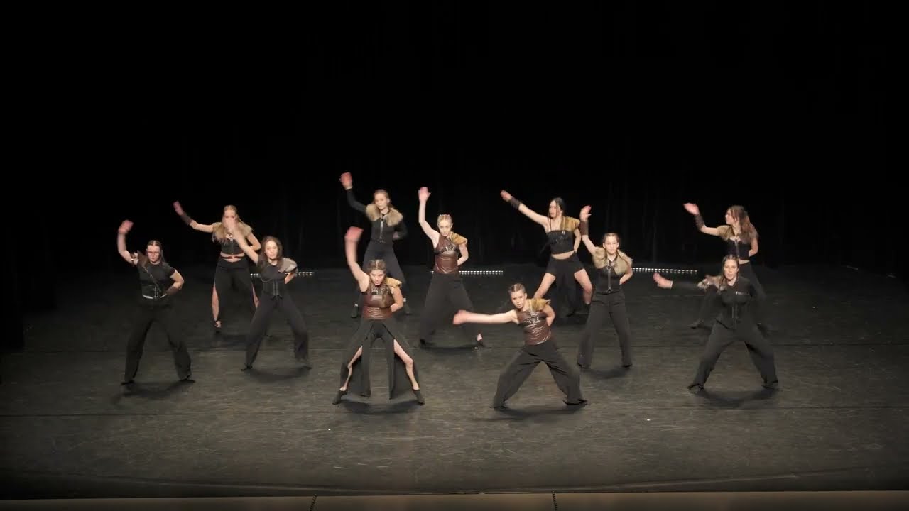 12. Street Jazz 15 ans et plus - Les Vikings