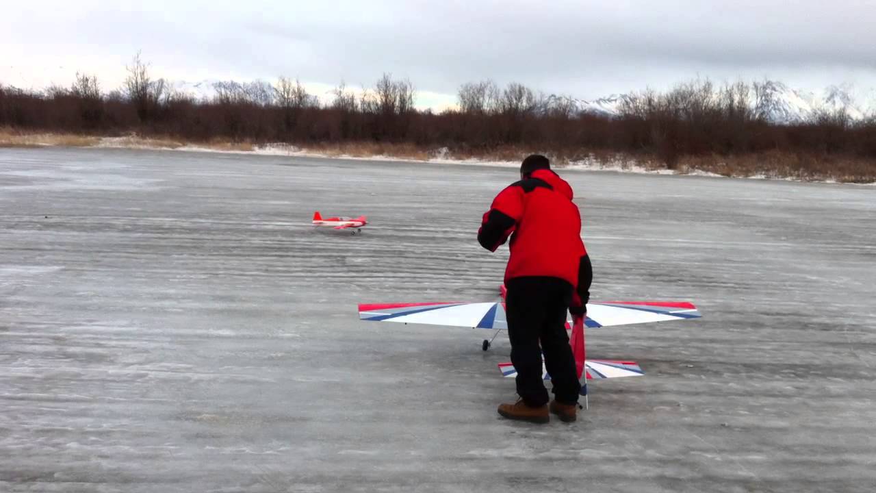 flying my hangar 9 edge 540 with the 100cc desert aircraft engine 3d sport plane