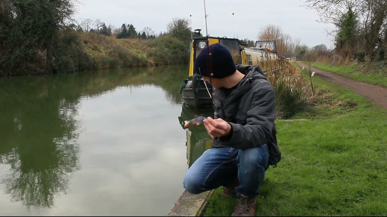 Canal Fishing for Pike with Lures!