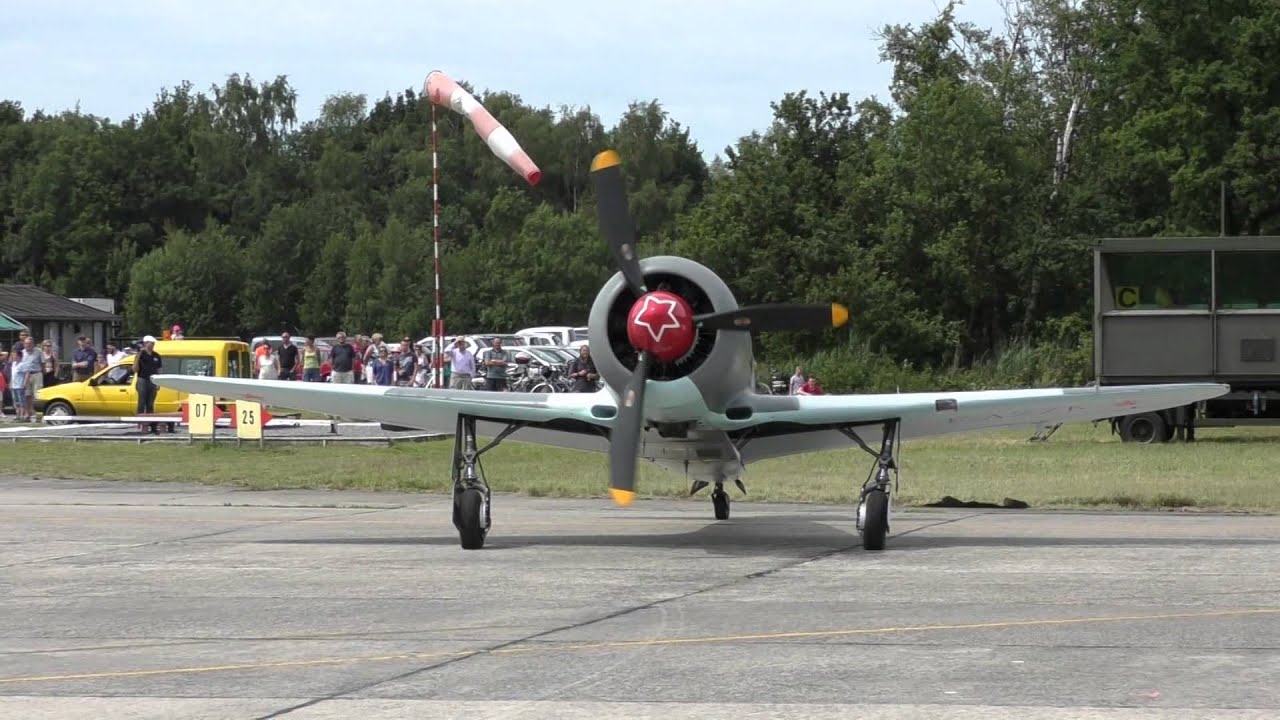 Yak 3U Ursel Avia 2015