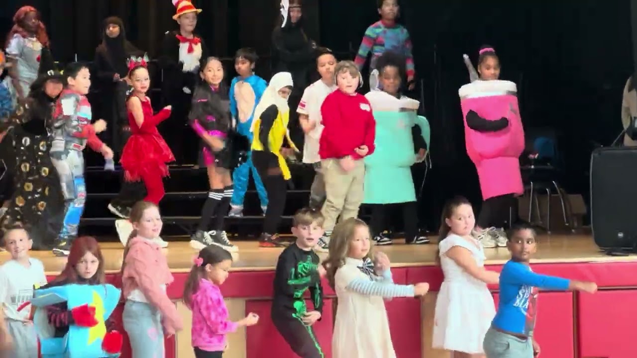 Thriller Dance Led by Mrs. Wagner at Ross Street Halloween 2024