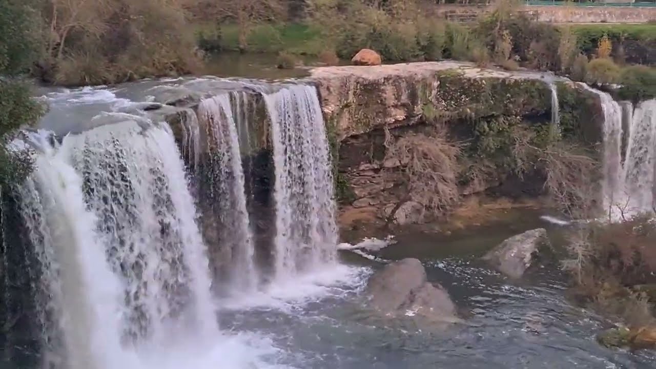 Cascada del Peñón,  Tobalina, Burgos