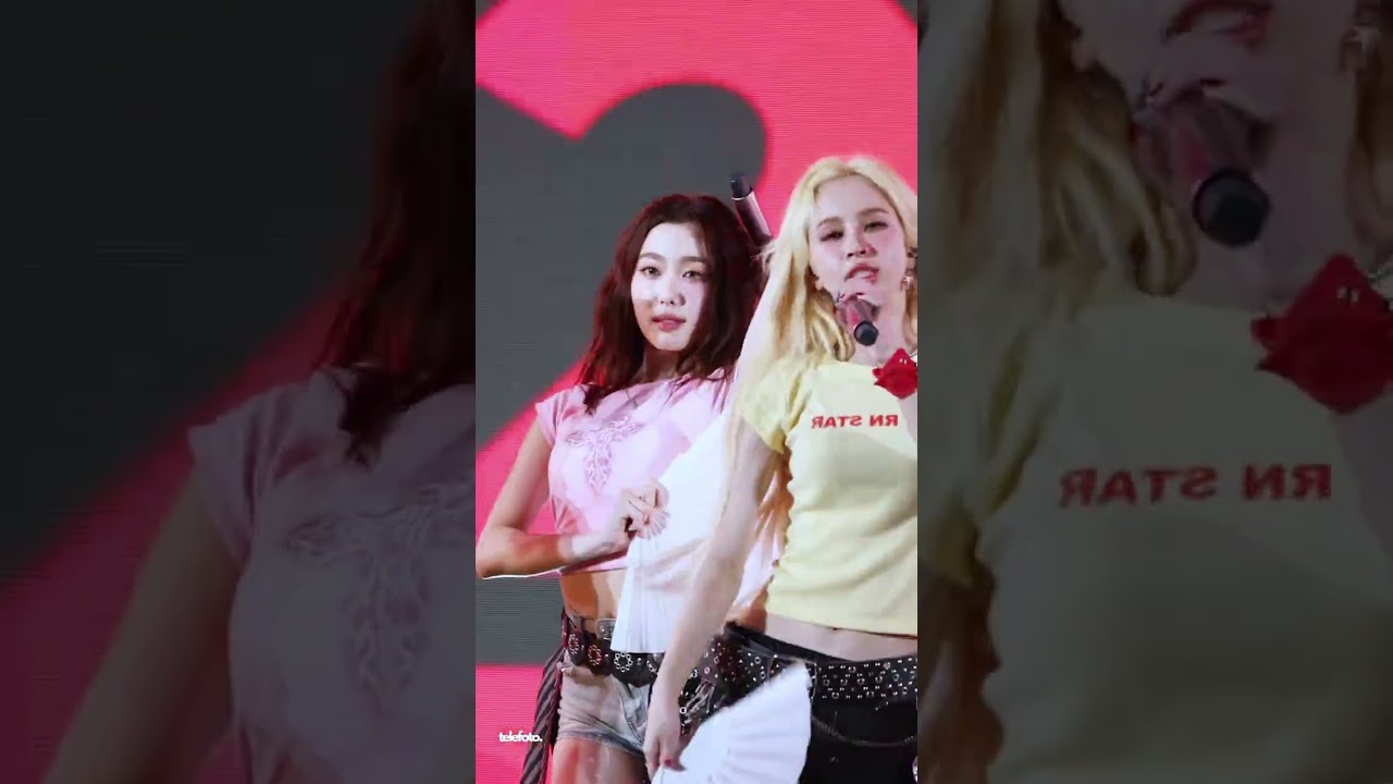 Hot 2 Hot - 4EVE[AHEYE FANCAM] Happiness In Full BloomParc Paragon, Siam Paragon 16042025