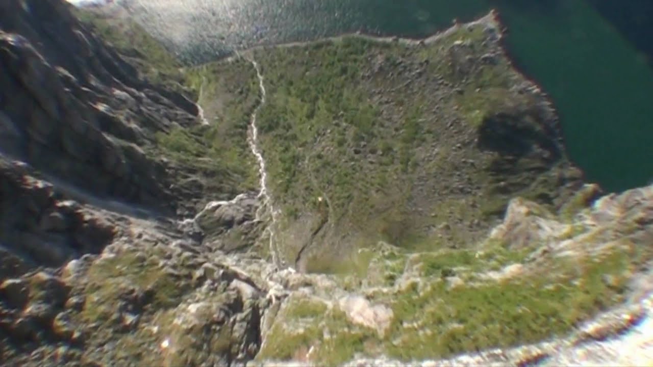 Kjerag Kickoff Weekend 2009 - Wingsuit BASE jumping