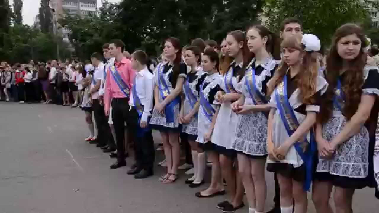 Останній дзвінок у вишиванках ЗОШ №4 Біла Церква