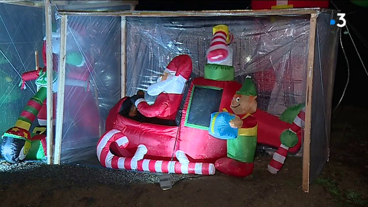 Sur la route des maisons décorées... Arrêt à Saint-Hilaire-Bonneval