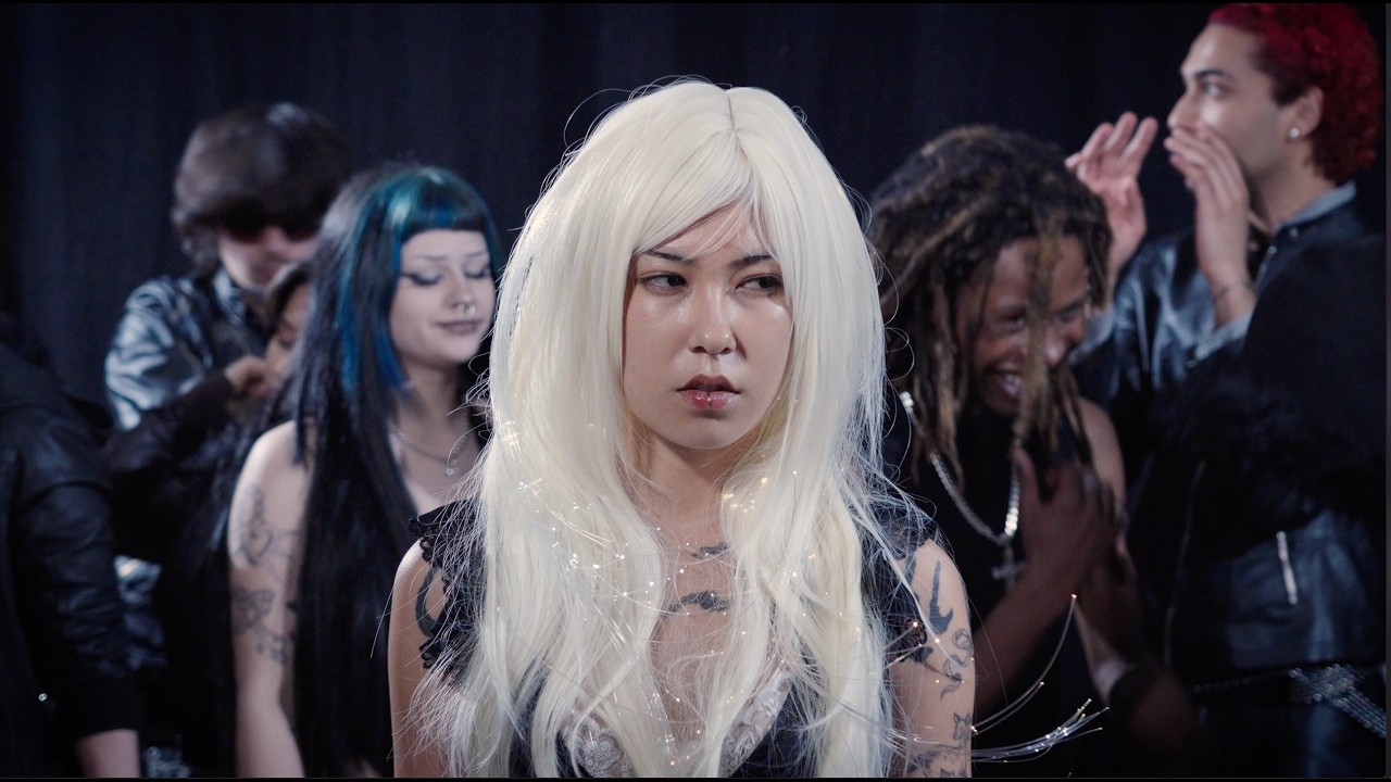 Desroy - Cinderella (official music video)