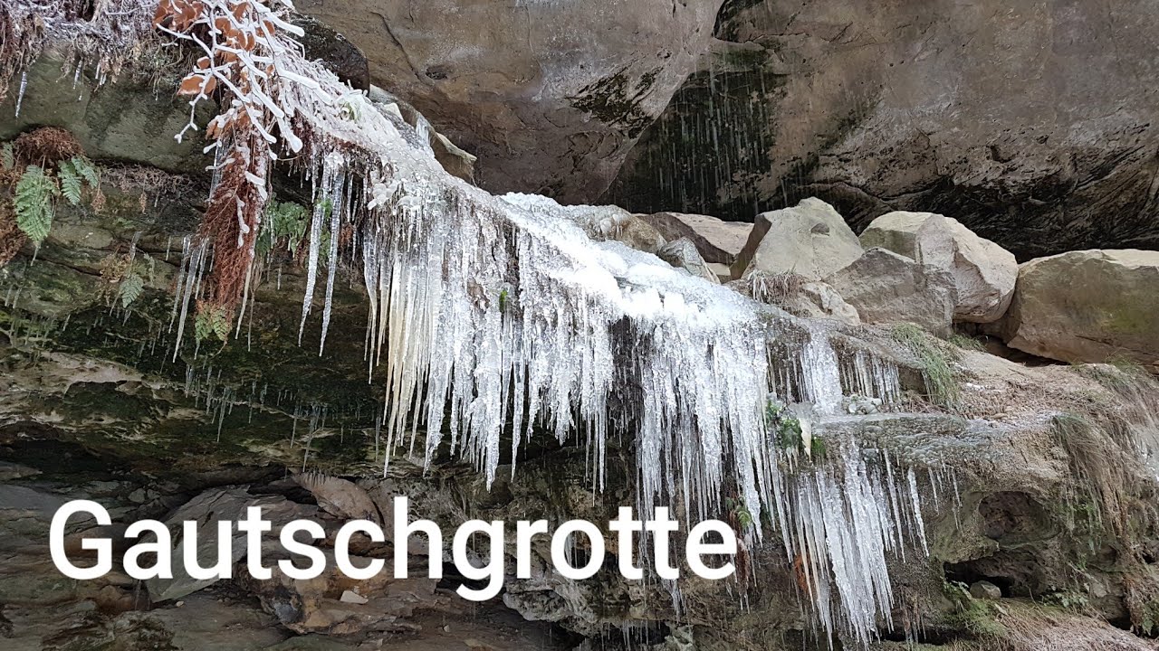 Gautschgrotte Eiszapfen Winterwanderung Polenztal Diebshöhle Sächsische Schweiz Elbsandsteingebirge