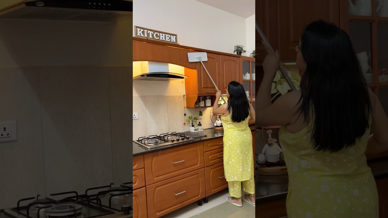 Best cleaning product🧹🤌🏻 #shorts #youtubeshorts #cleaning #amazonfinds #homeimprovement