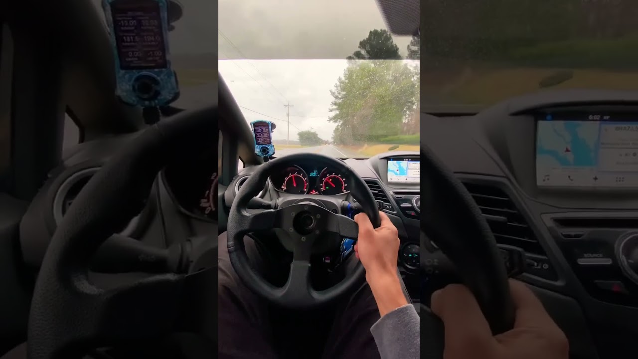 Whoosh Hybrid Turbo Fiesta ST 27 PSi 3rd gear pull