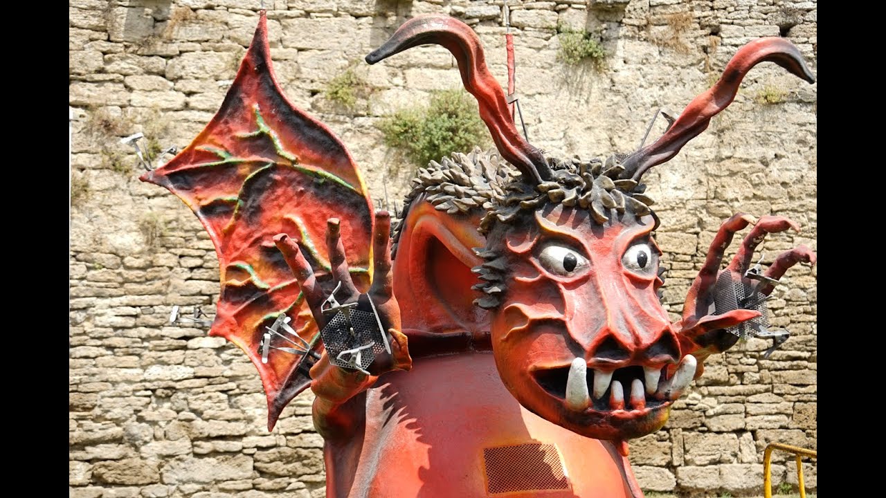 Bitxo del Torrent Mitger de Terrassa Fira del Mon del Foc Banyoles