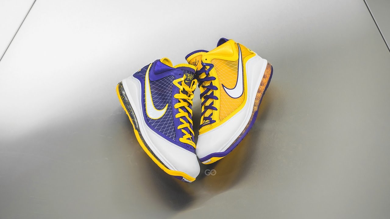 Nike LeBron 7 QS 