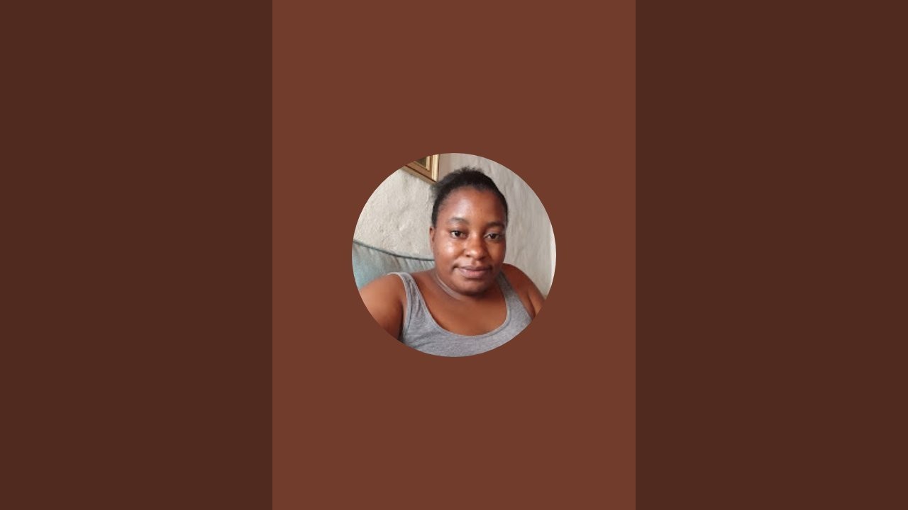 Ester GONAMOMBE is live!