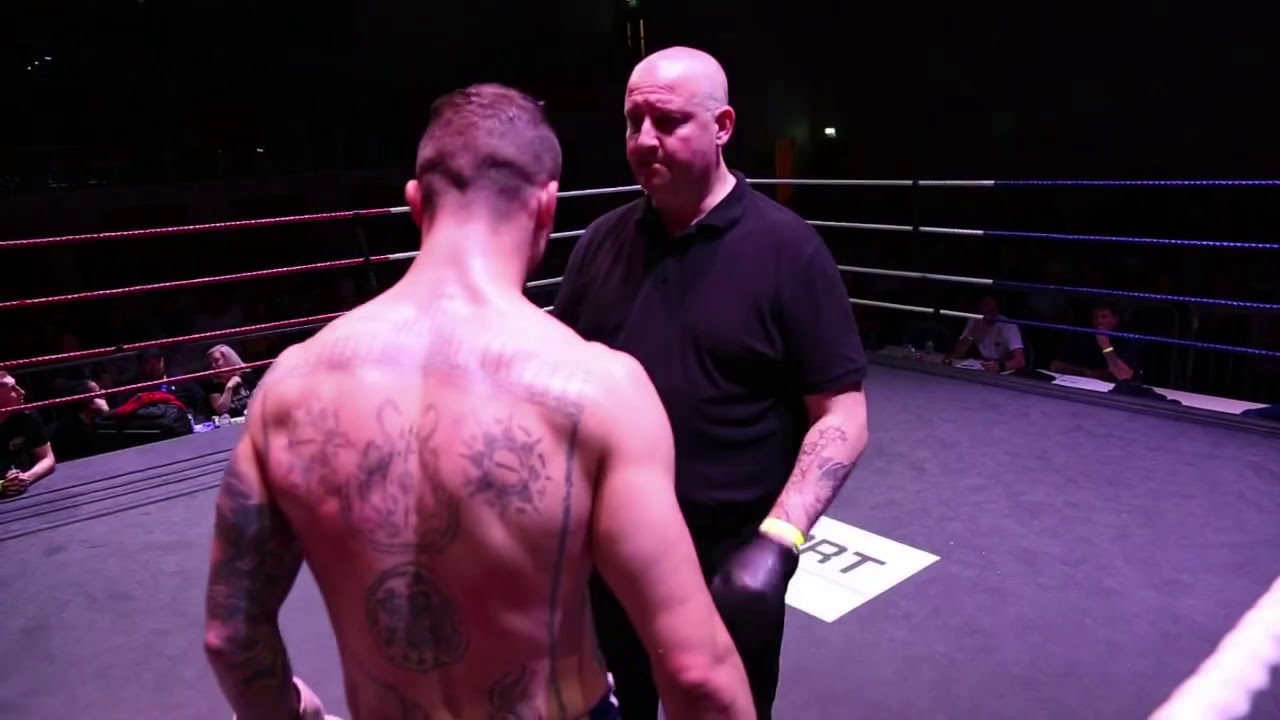 Wojtek Oleksyk vs Connor McNabb