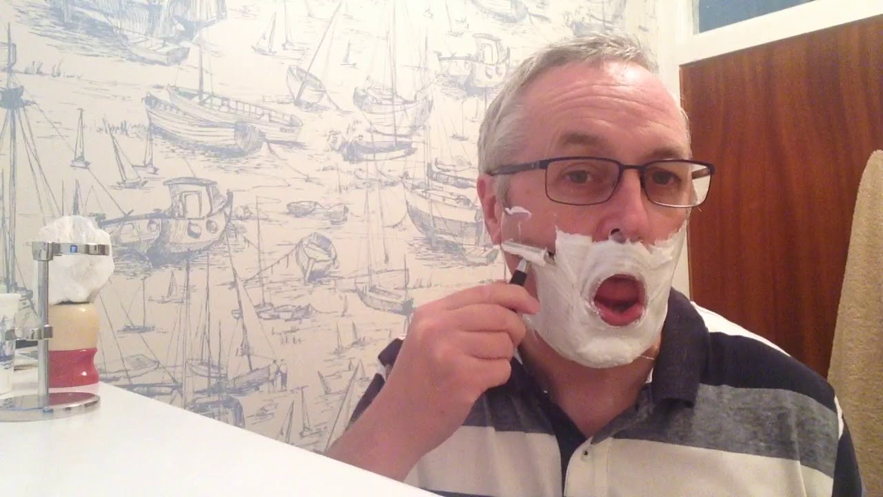 The 1972 Gillette Super Speed safety razor and Burma Shave brush.