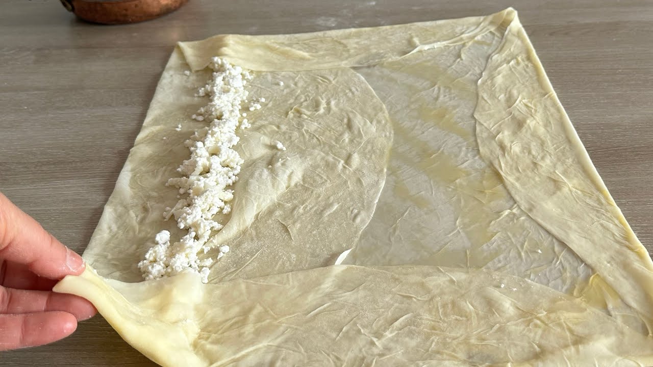 Akşamdan YAP İSTER BUZLUĞA KOY İSTER SABAH PİŞİR😋ÇOK PRATİK VE ÇOK LEZZETLİ PEYNİRLİ BÖREK TARİFİ💯