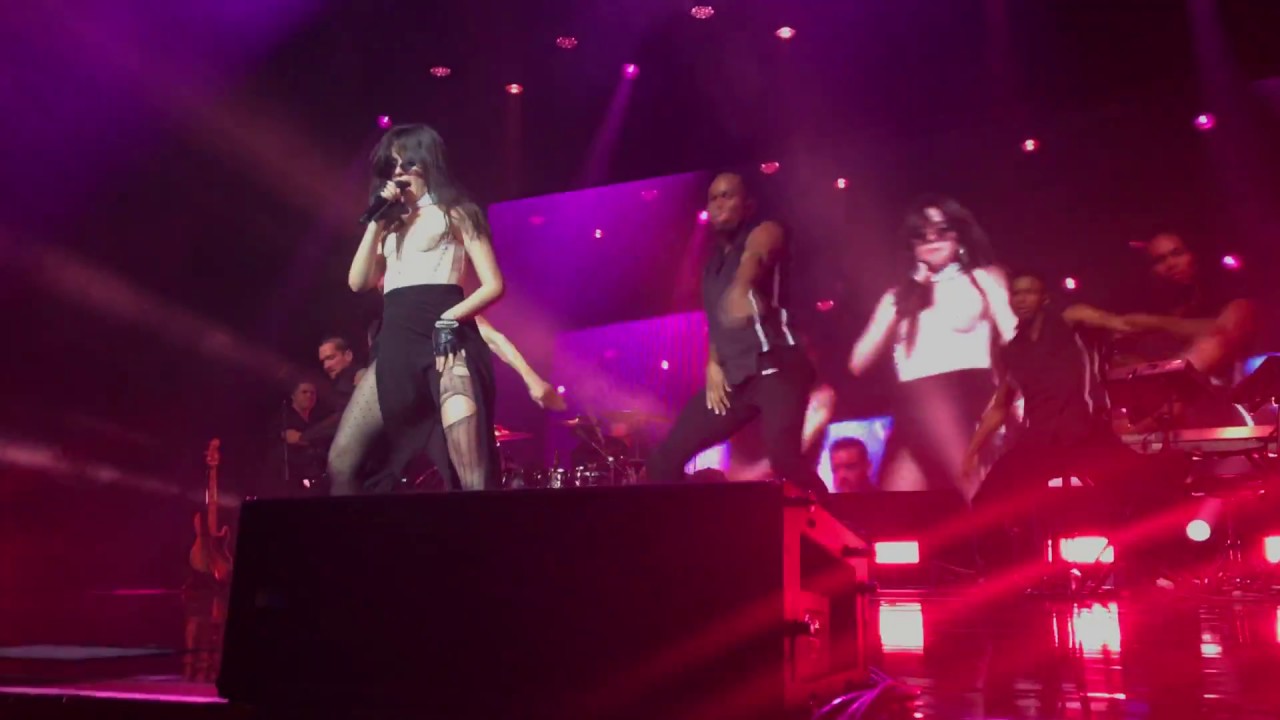 Camila Cabello - Sangria Wine/Havana (Live @ Fox Theatre, Oakland, CA)