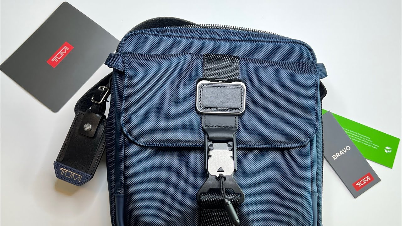 TUMI Alpha Bravo Junior Crossbody - Everyday bag!
