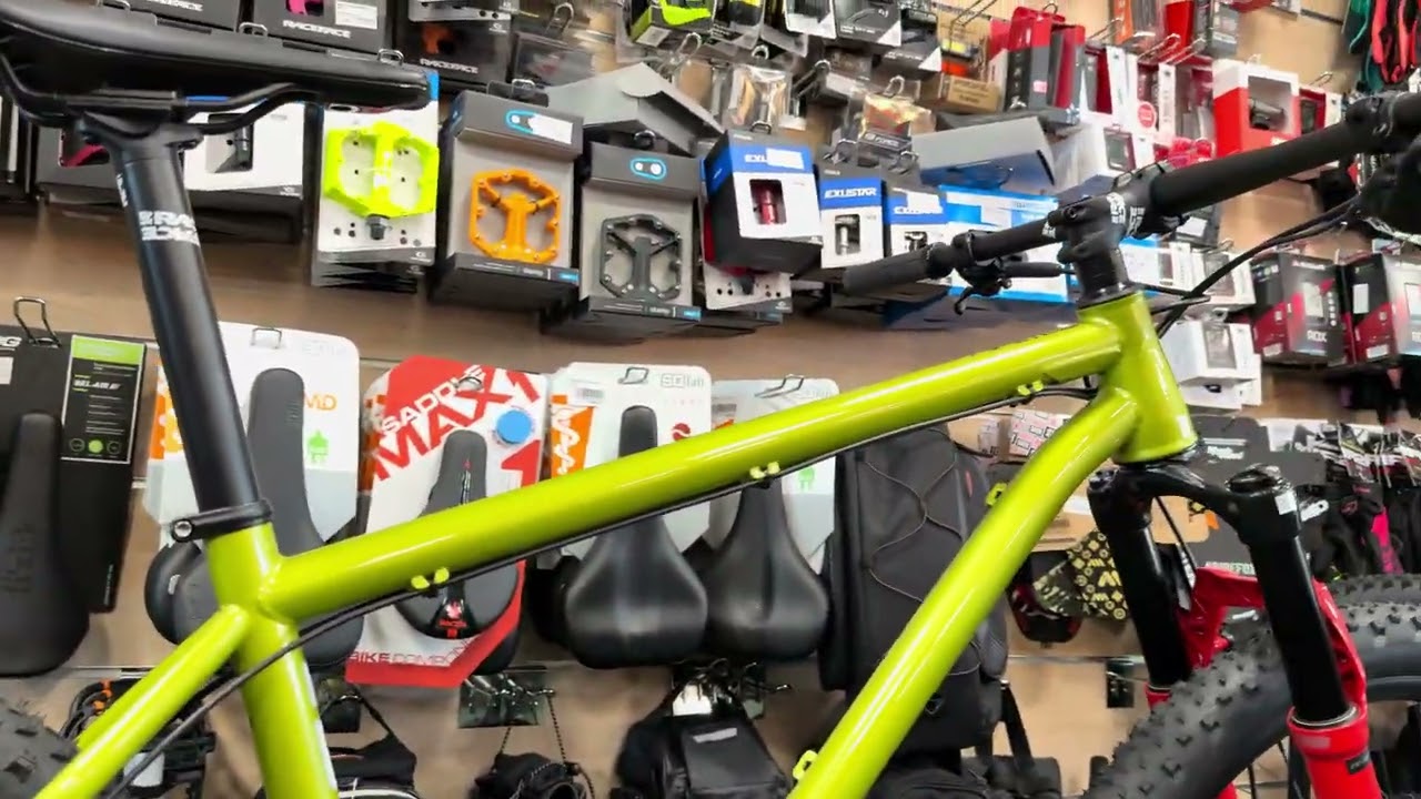 Tohle je nejlepší český ocelový Down-country hardtail ! Qayron RAM CRMO Q Limetal