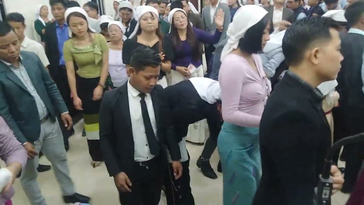 Rev HV Lalzamlova te Chawimawinaah Michael Lalramchhana zai ropui tak chu