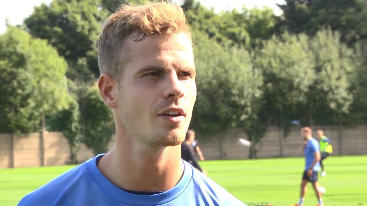 Joost van Aken's perfect return!