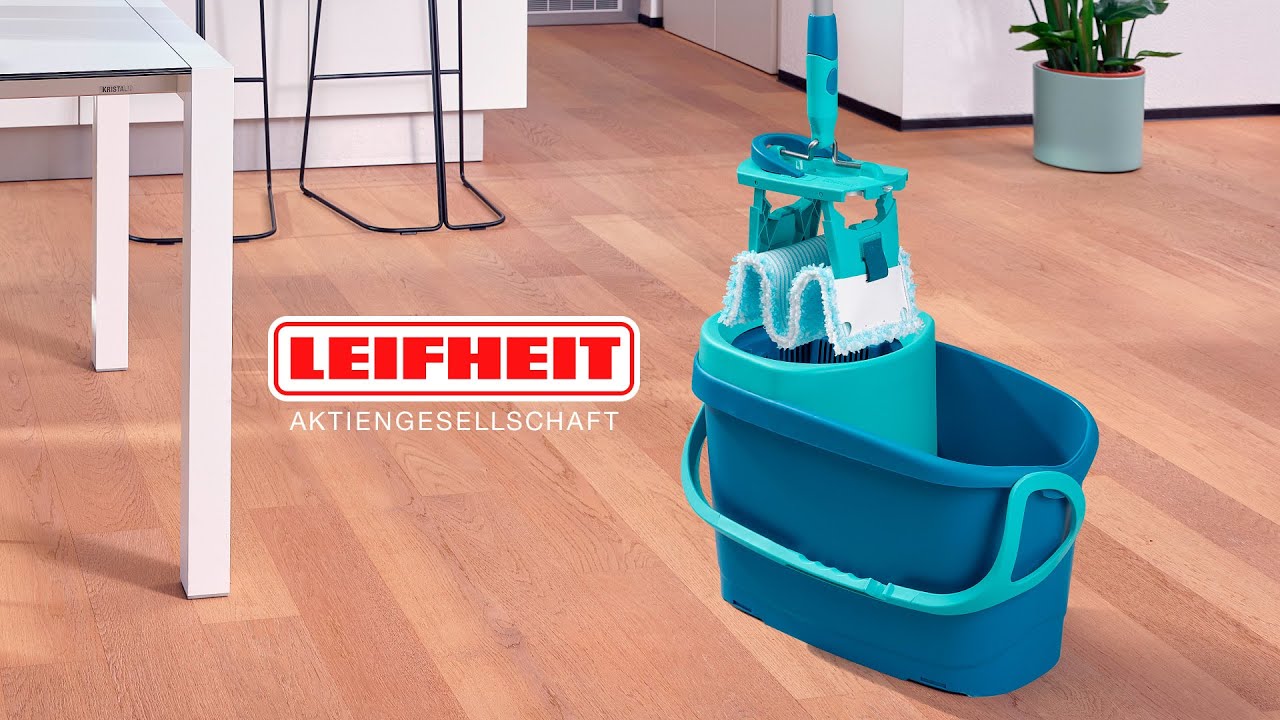 Комплект для влажной уборки Leifheit Clean Twist M Ergo моет полы без разводов