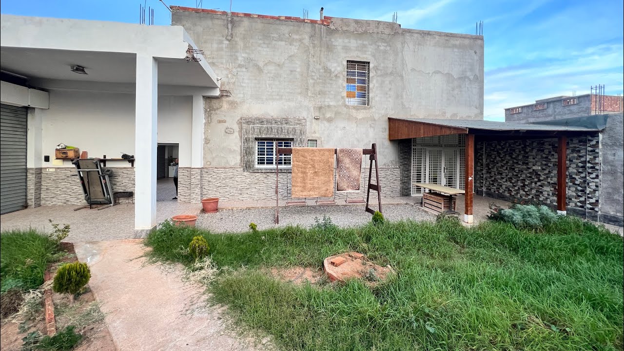 لهوتة منزل و فيلا للبيع بالناظور مساحة 570 متر بتمن جد مناسب 110 مليون