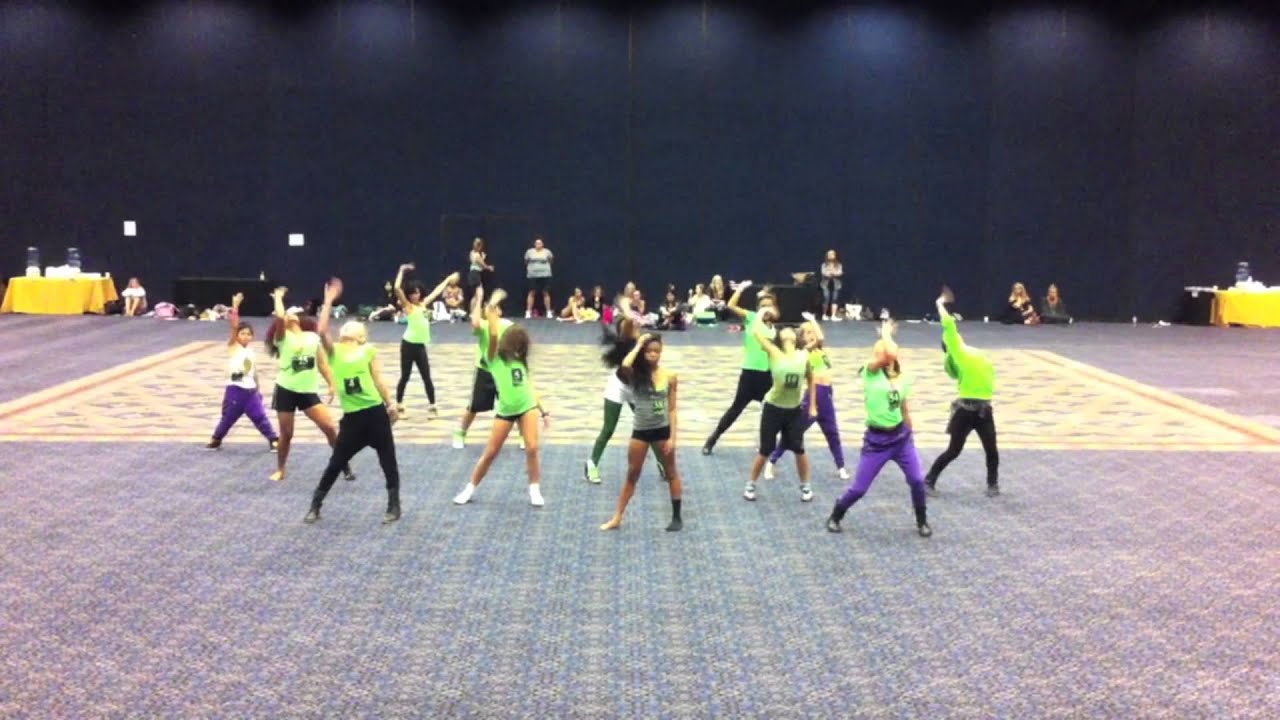 Who's That Chic Vegas