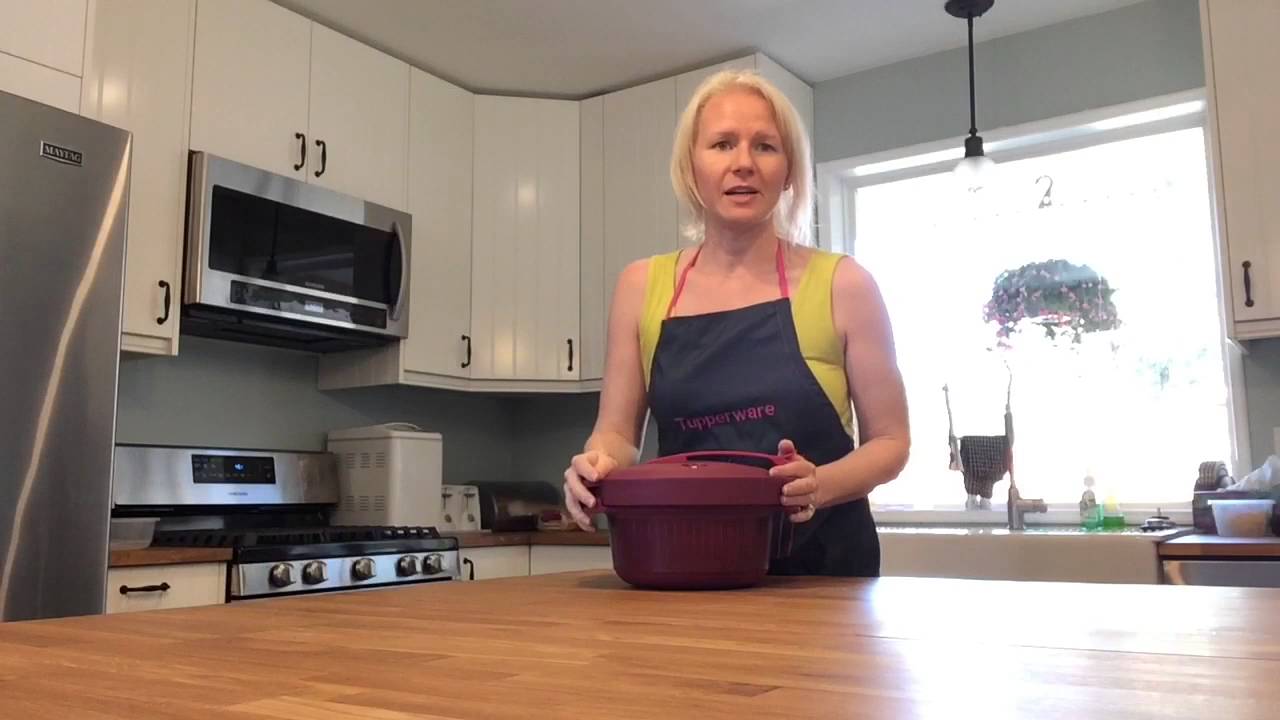 Tupperware Microwave Pressure Cooker Demo - Dad's Casserole