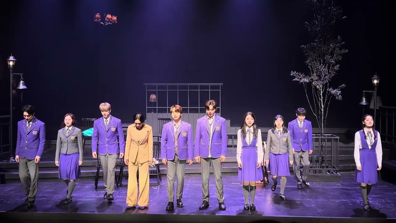 타오르는 어둠 속에서 커튼콜 - 0301