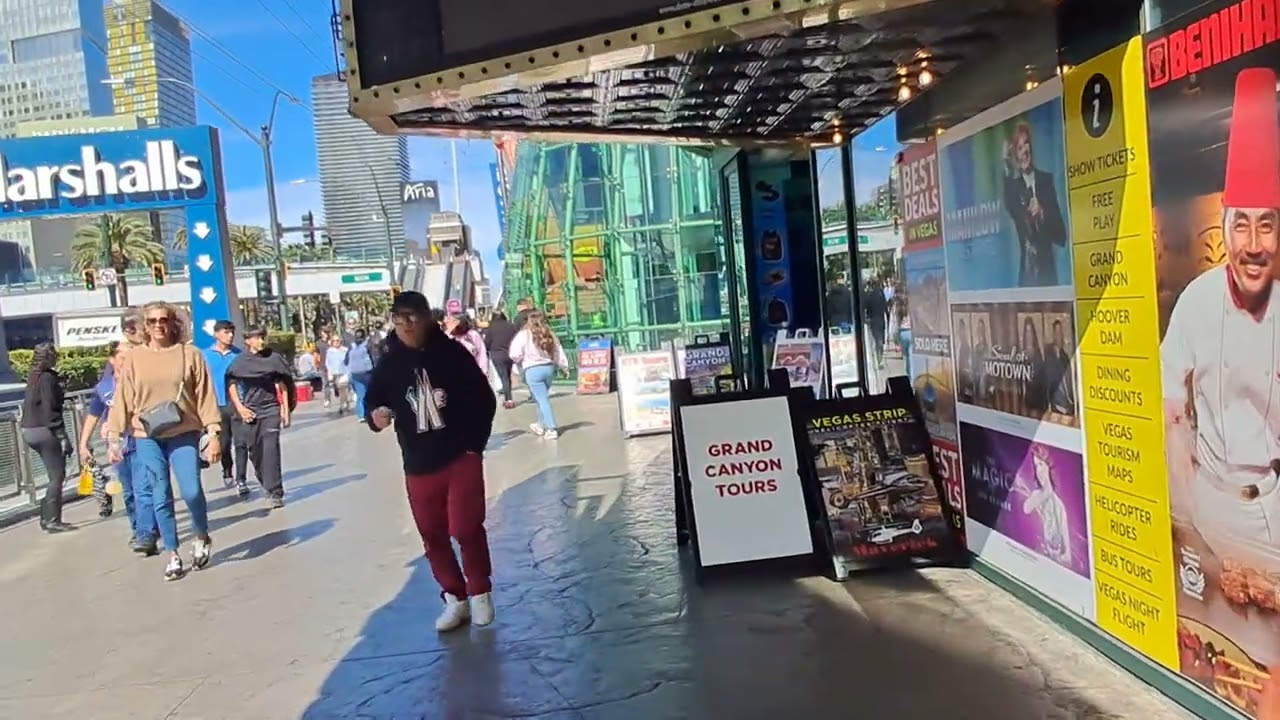 Views From The LAS VEGAS STRIP VLOG. Friday March 6, 2026. #lonewulfrick2026