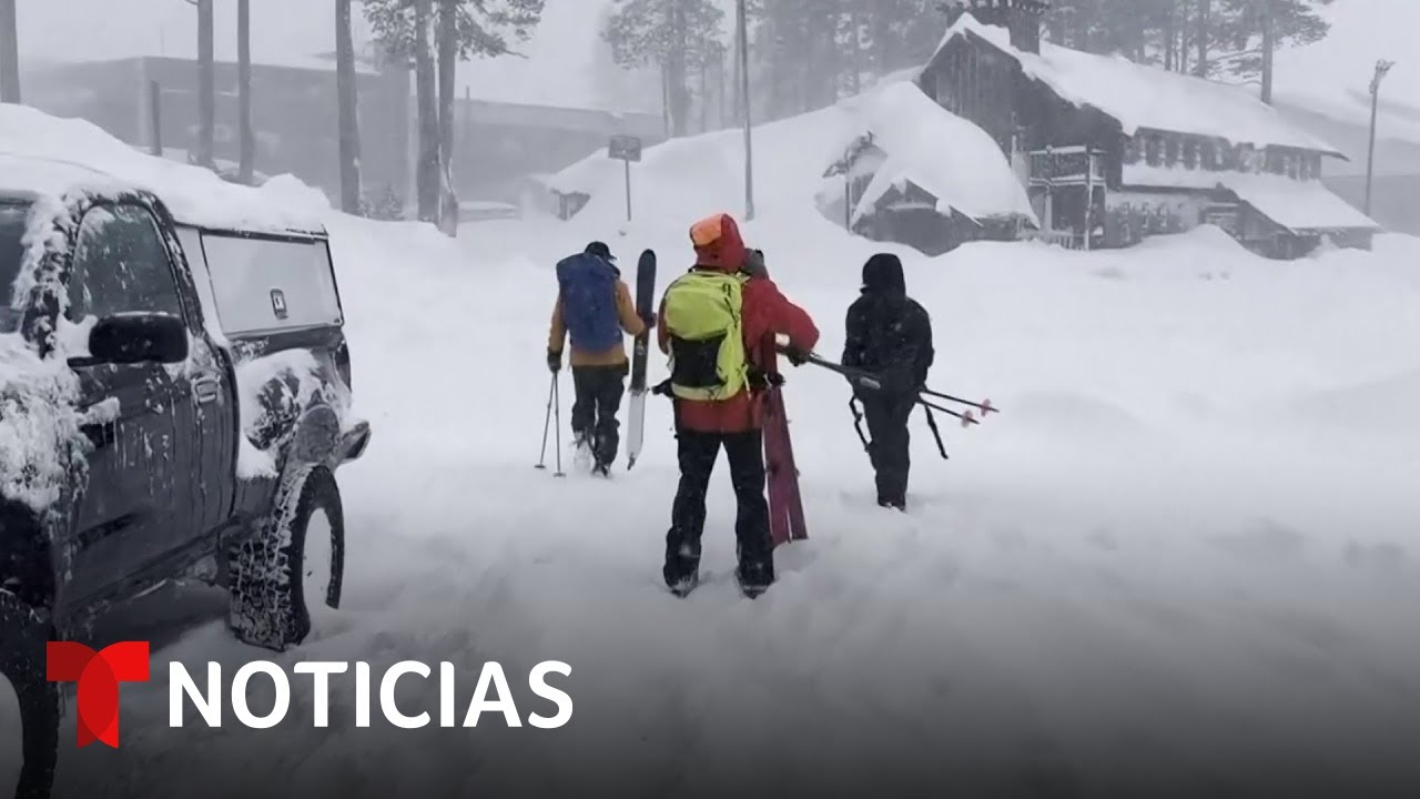 Socorristas luchan contrarreloj y el mal tiempo para rescatar a nueve esquiadores