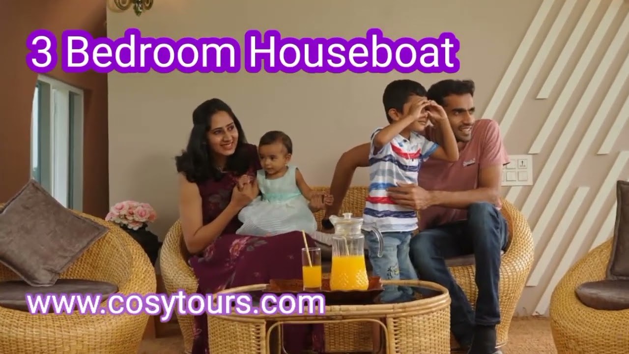 3 bedroom upper deck houseboat for family and couples | best deluxe boat house in Alappuzha Kerala